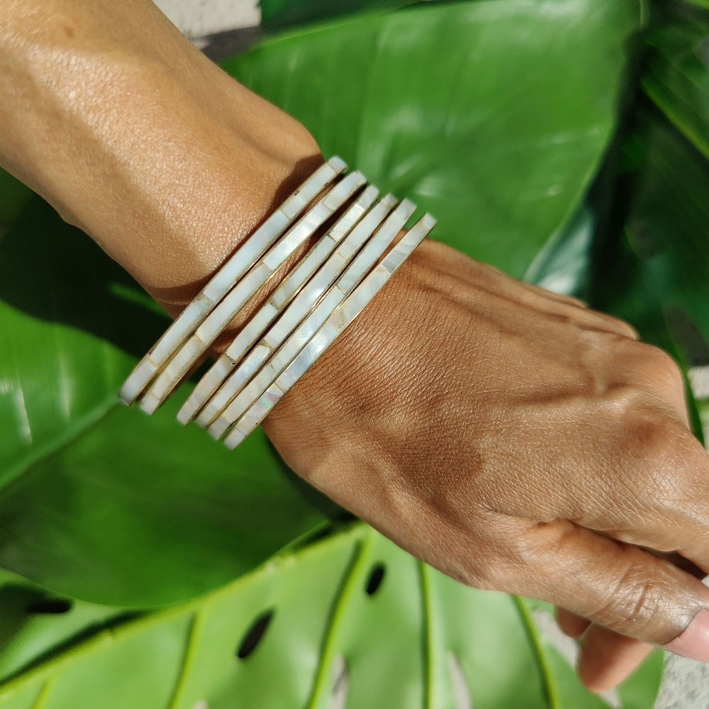 Nacar Bracelets set of 6.